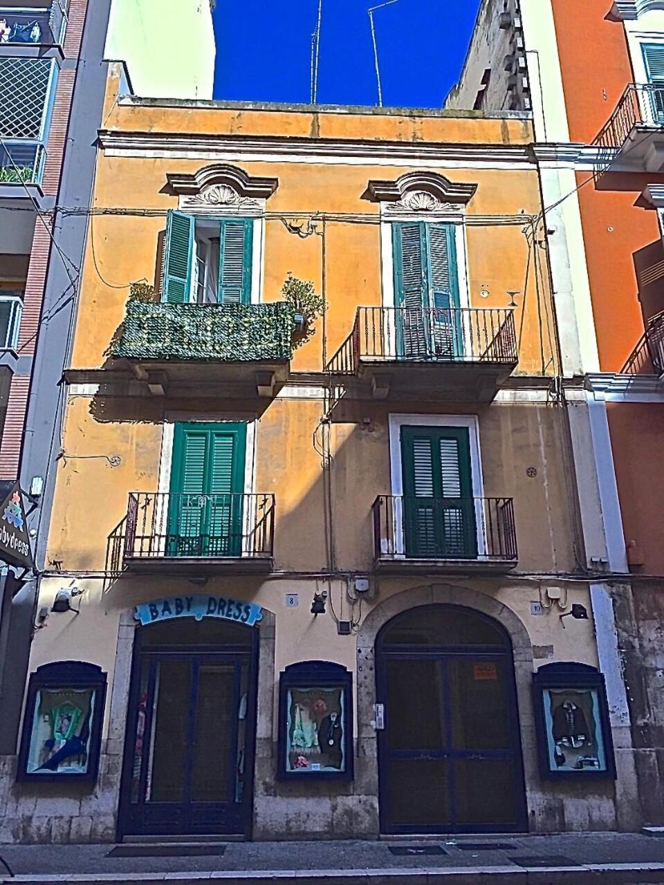 Stefano'S Apartment Bari Exteriör bild